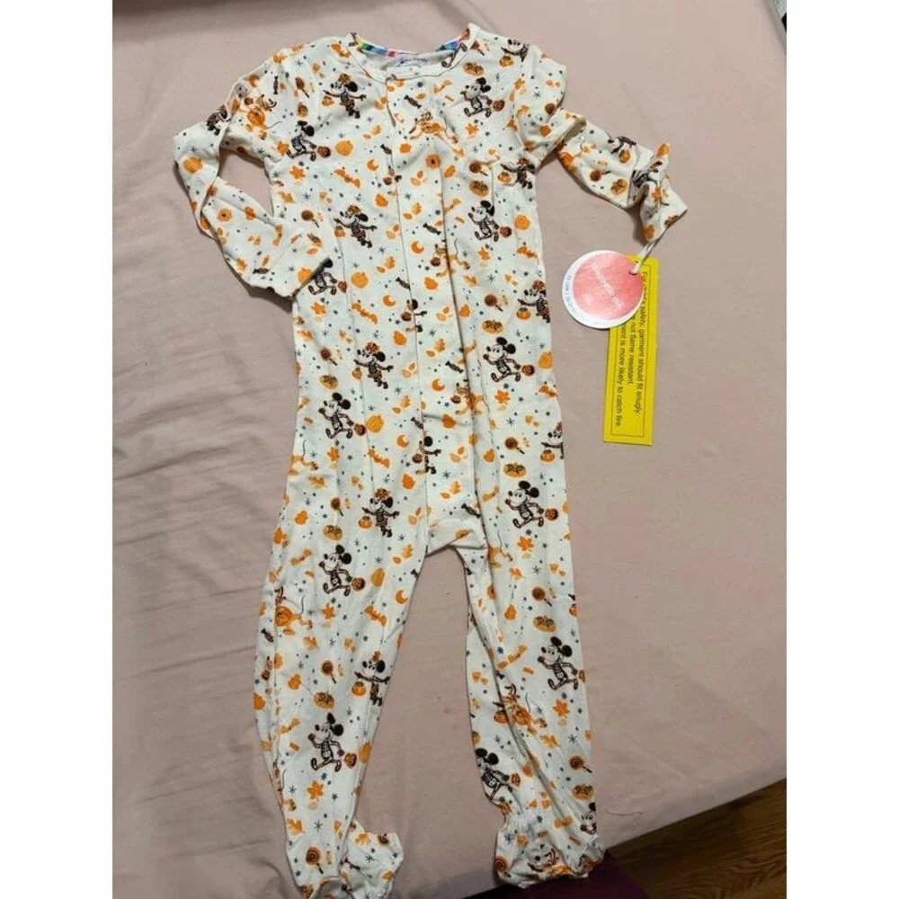 New magnetic me Magnetic Coverall Mickey Halloween